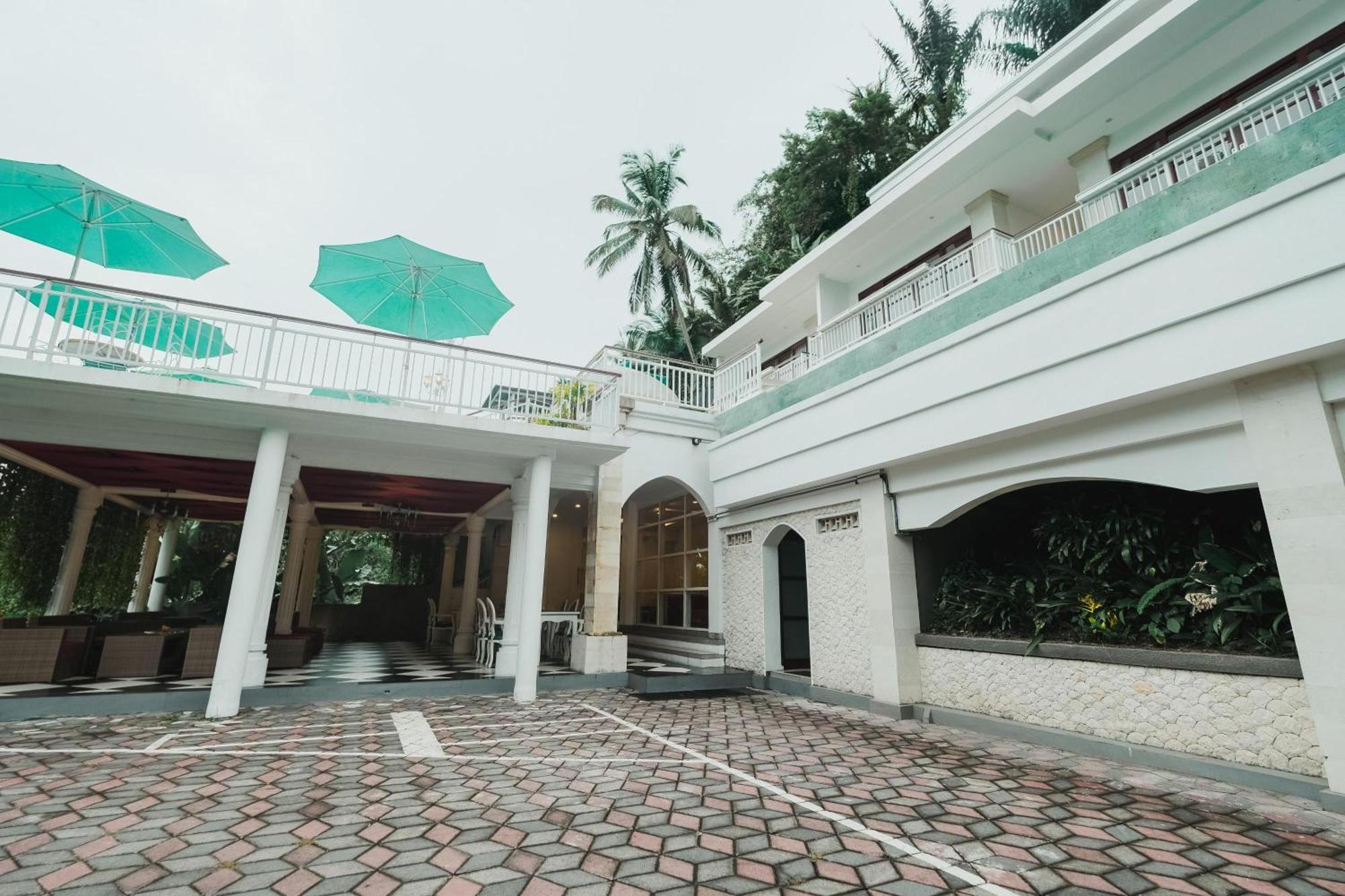 Royal Maharani Payogan Bed and Breakfast Ubud Buitenkant foto
