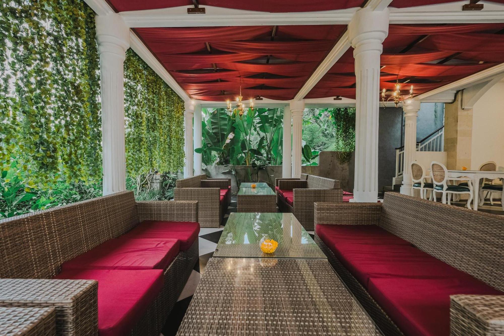 Royal Maharani Payogan Bed and Breakfast Ubud Buitenkant foto